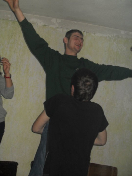 Картинка:168015 132822763446746 100001570686641 215111 2230708 n-1-.jpg