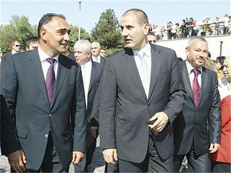 Картинка:Cvetanov hristov три прасенца.jpg